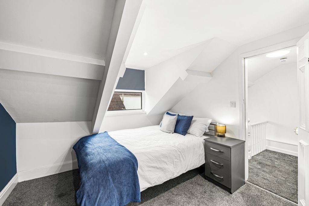 Property photo 1 of 14 0001