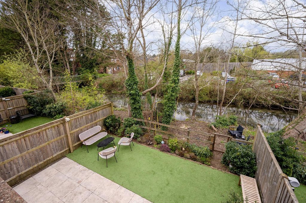 Property photo 2 of 21 Ph14_6488852.Jpg