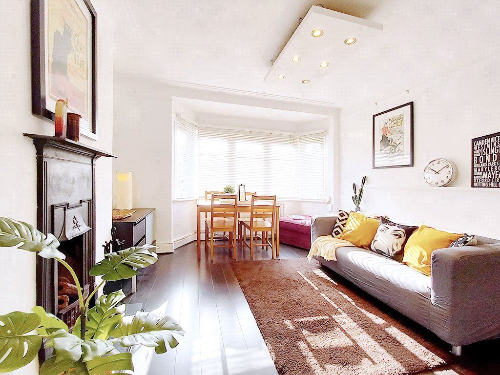 Property photo 2 of 16 Picture 2