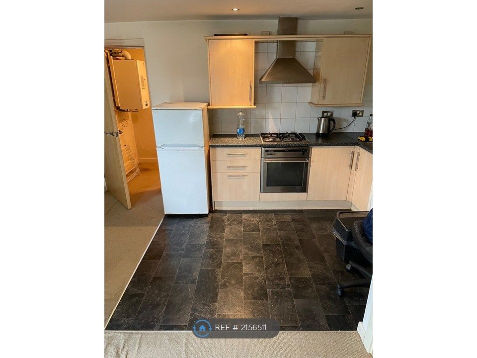 Property photo 2 of 13