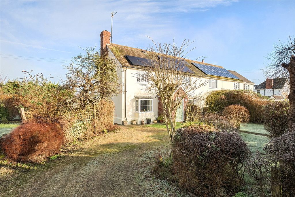 Property photo 2 of 16 Picture No. 12