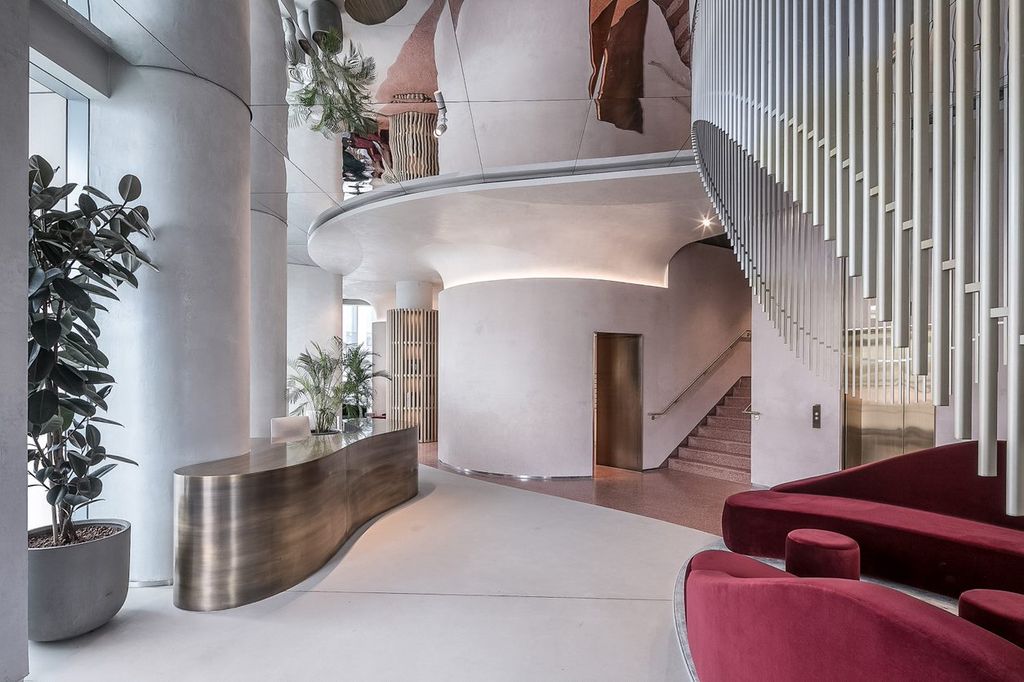 Property photo 1 of 17 Building Lobby.Jpg
