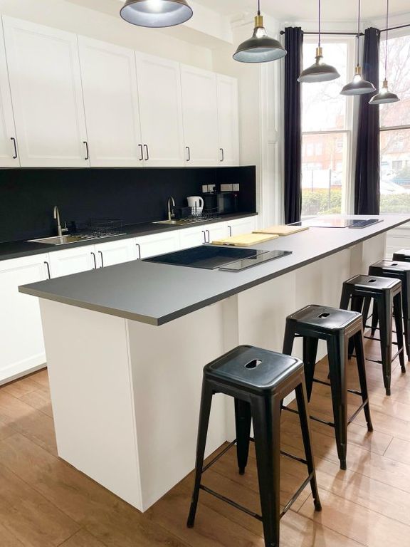 Property photo 2 of 7 1635450E-79B1-4F0B-8560-D4Fa620121B1.Jpg