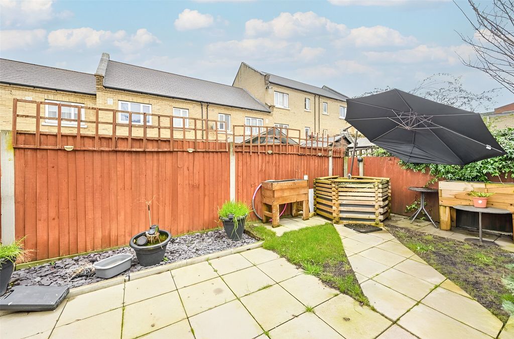 Property photo 1 of 9 Picture No. 07