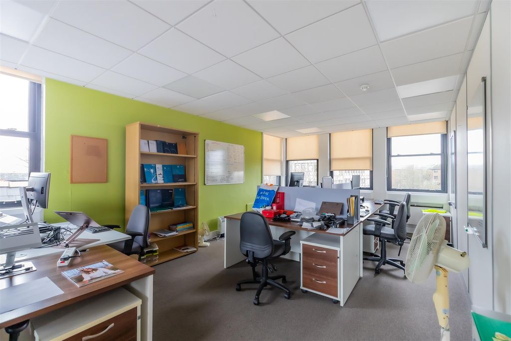 Property photo 2 of 15 8, Office 2 (4 Of 5).Jpg