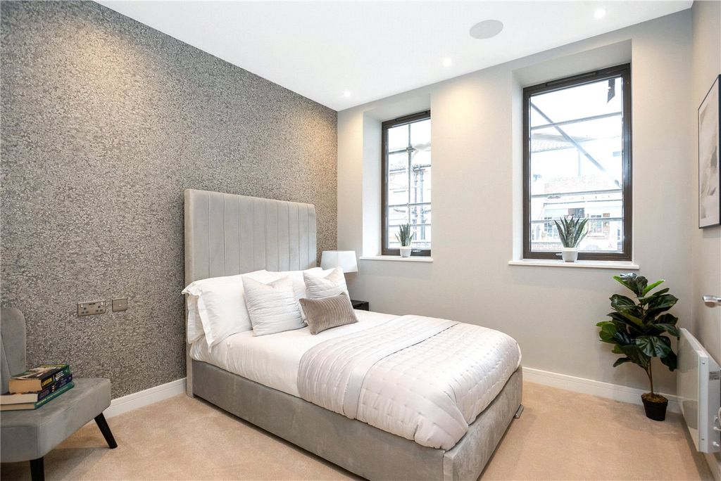 Property photo 2 of 9 Picture No. 02