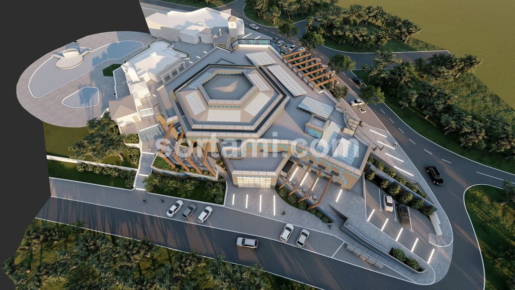 Property photo 3 of 13