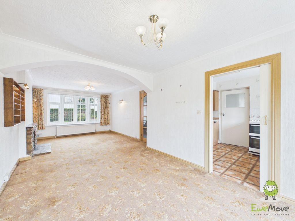 Property photo 3 of 23 Living Room - Ewemove Whitchurch Nantwich Charlott