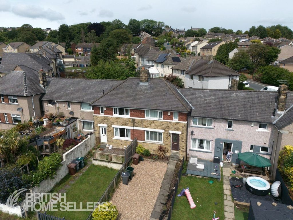 Property photo 2 of 13 2