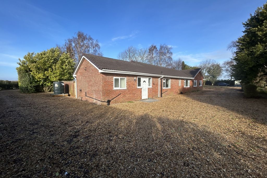 Property photo 1 of 15 Img_6781 (1)