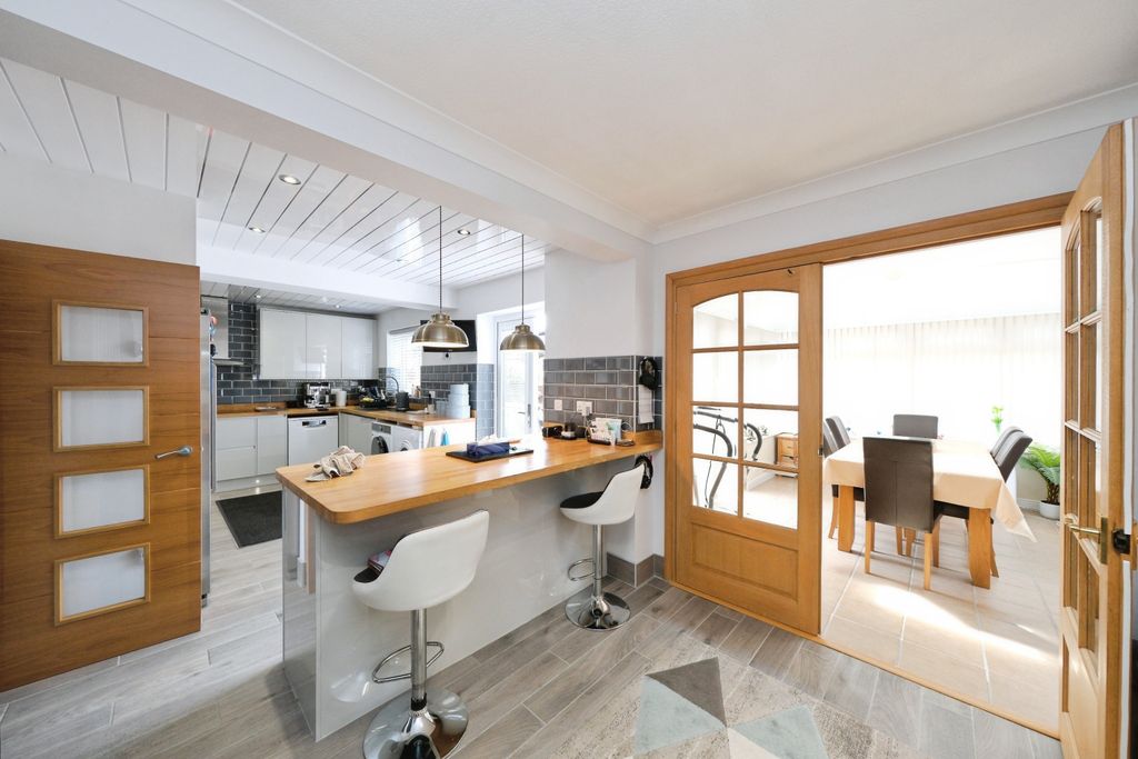 Additional image 6 of 4 bed detached house for saleErdington Way, Nottingham NG9