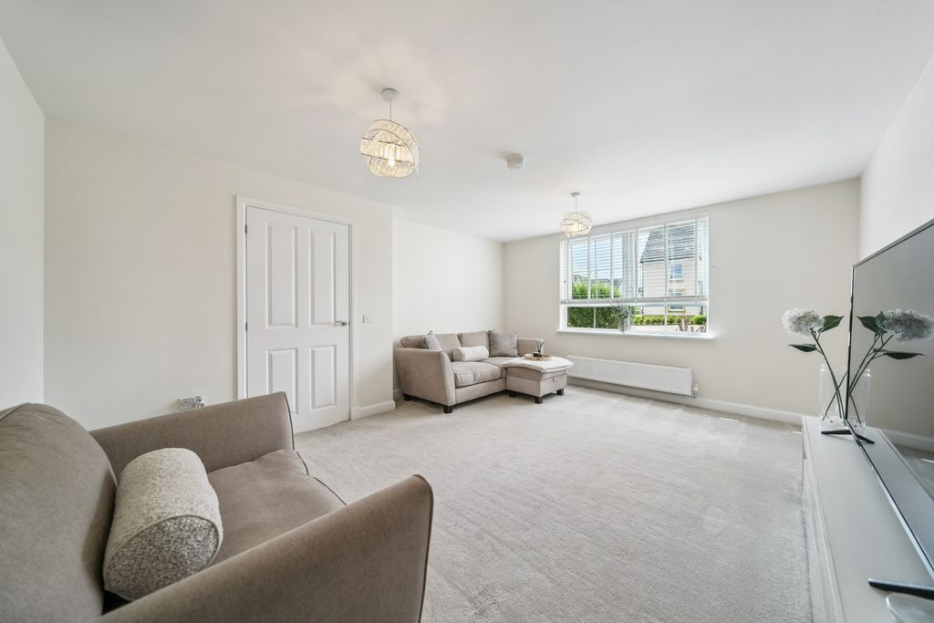 Property photo 2 of 32 2