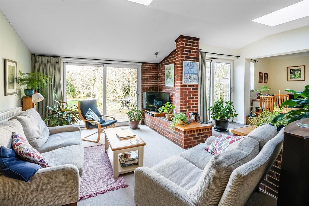 Property photo 3 of 13 6.Jpg