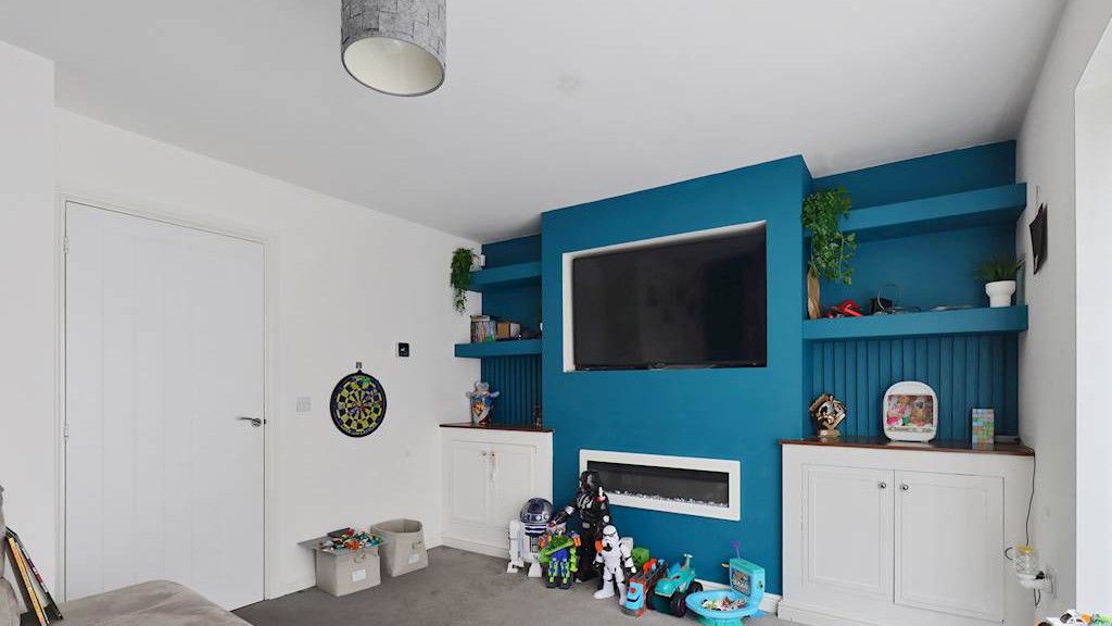 Property photo 3 of 15