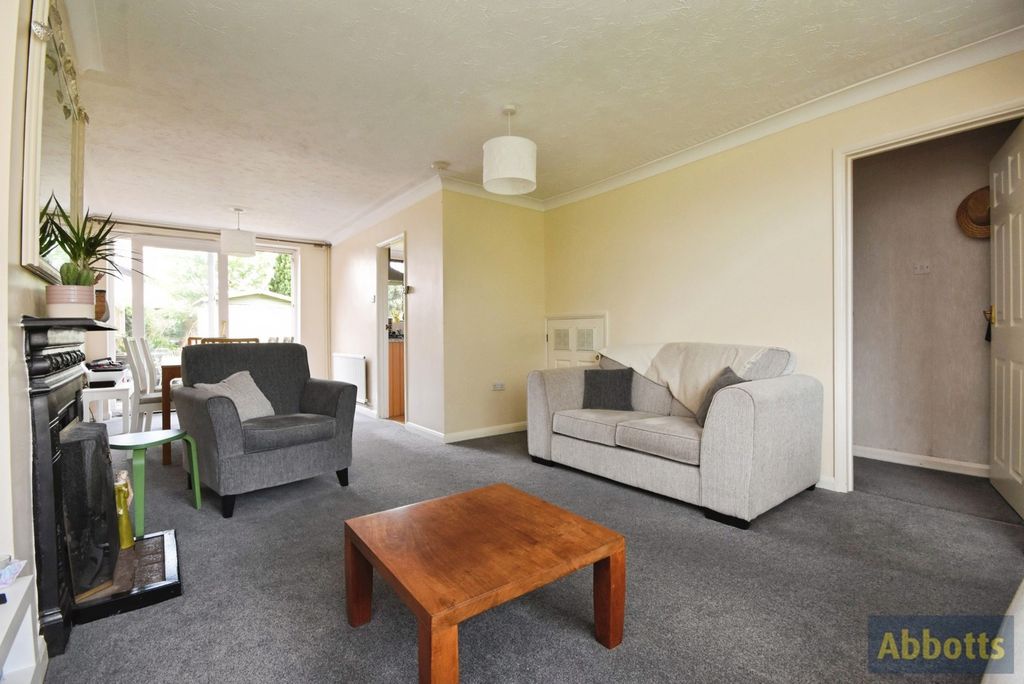Property photo 3 of 20 Pbox-Img.Jpg