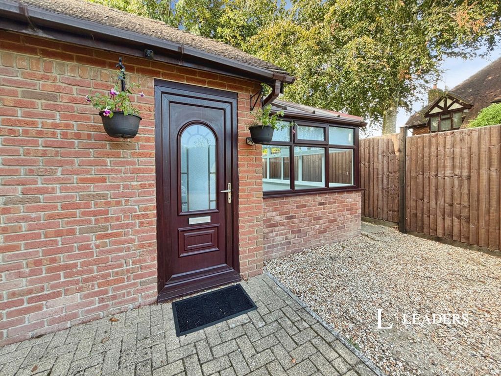 Property photo 1 of 17 Pbox-Img.Jpg