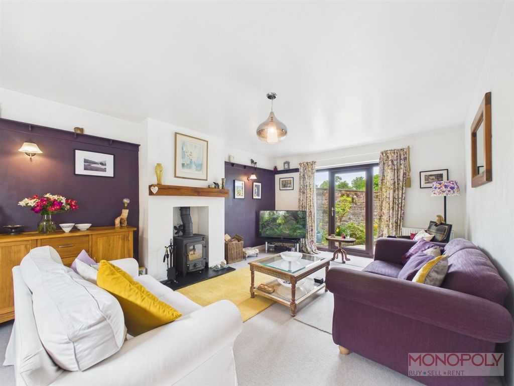 Property photo 2 of 47 Cam03815G0-Pr0450-Still003.Jpg