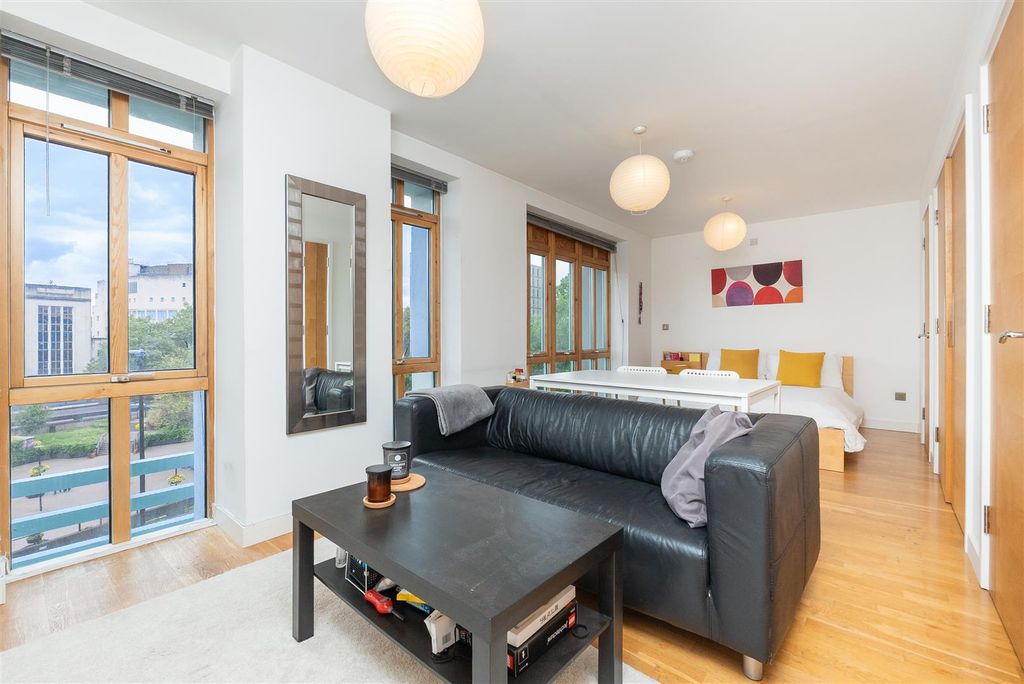 Property photo 2 of 14 316-5102-Apartments-Bs1-7.Jpg