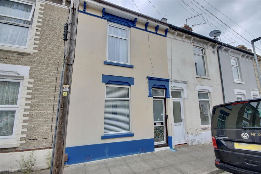 Property photo 1 of 12 Bf6Cdf9D-301D-447C-815C-Ff8BBC432914_1_201_A.Jpeg