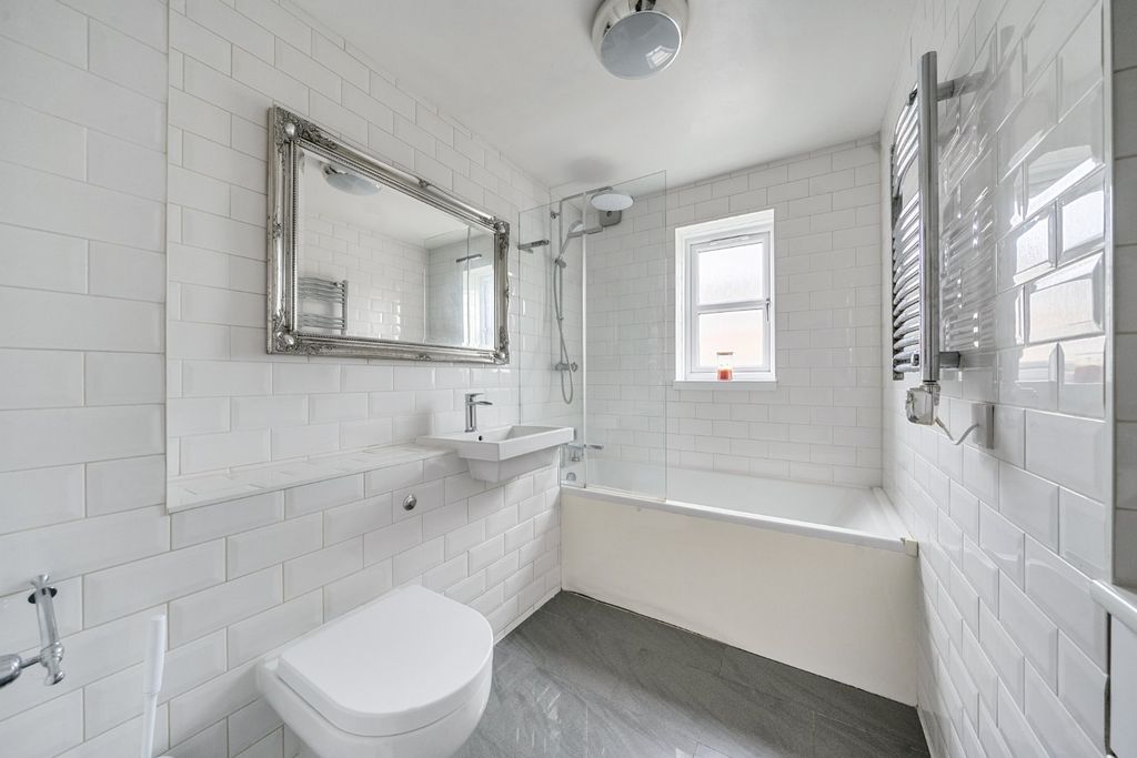 Property photo 3 of 11 Picture No. 04