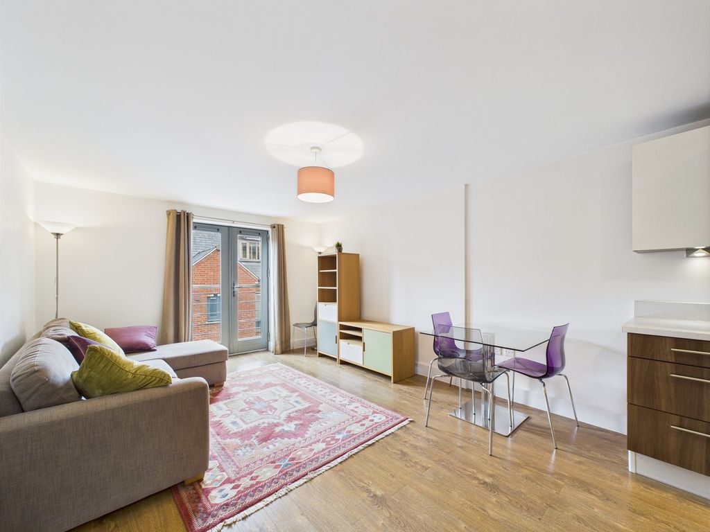 Property photo 3 of 11