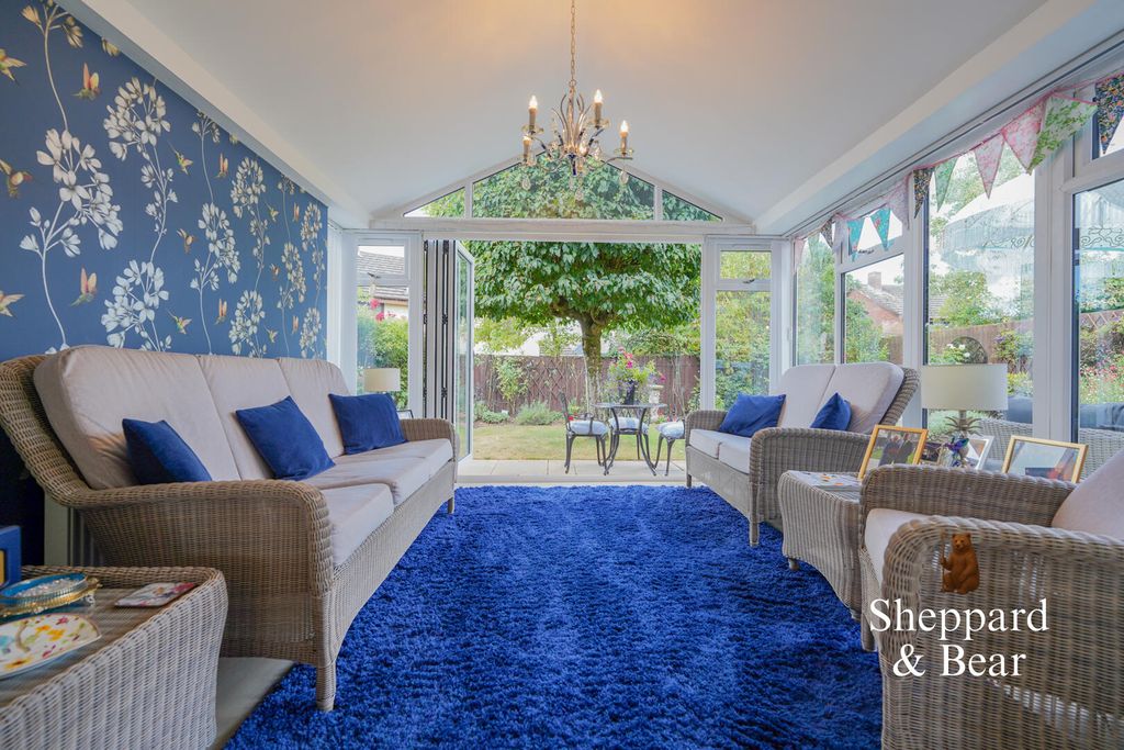 Property photo 3 of 48 Conservatory