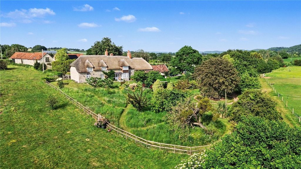 Property photo 3 of 29 Picture No. 67