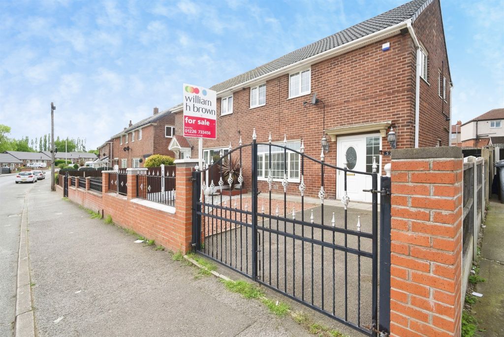 Property photo 2 of 22