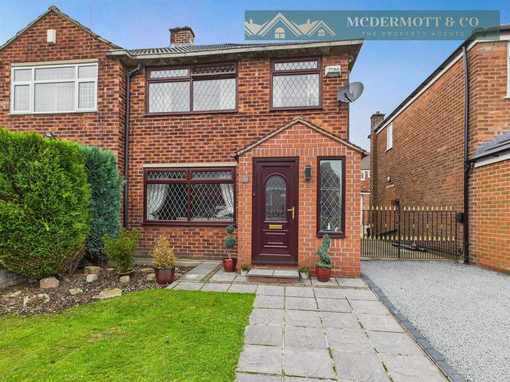 Property photo 1 of 24 External