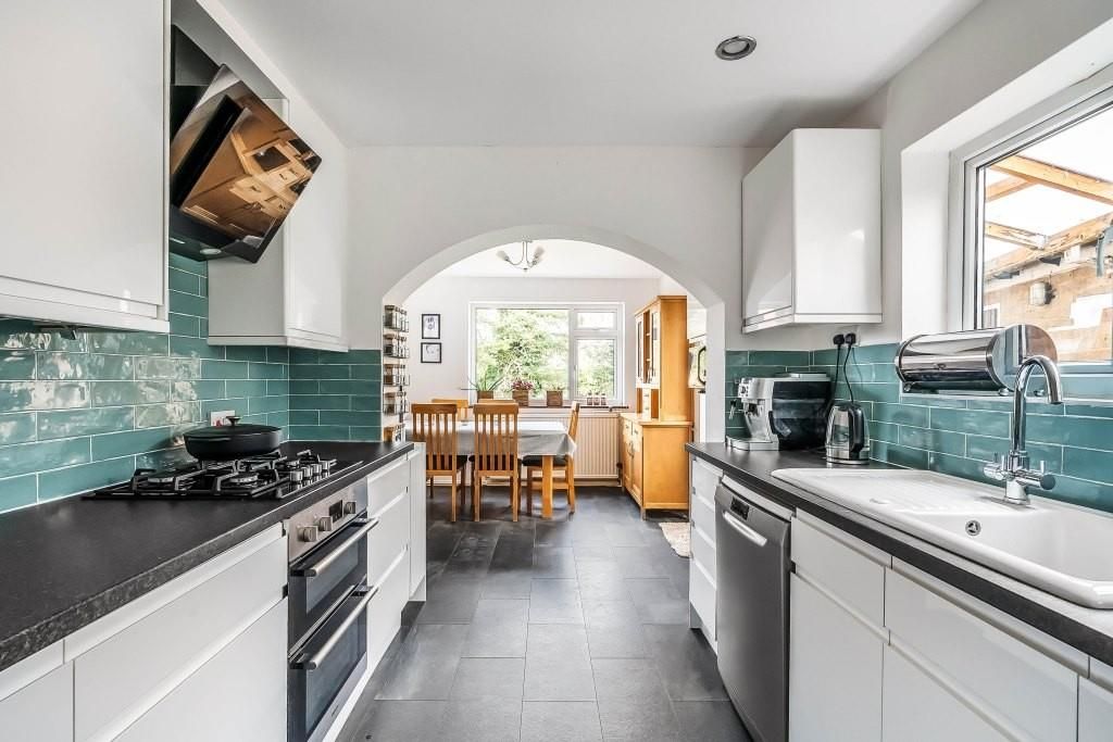 Property photo 3 of 16 .Burrows-Close-21.Jpg