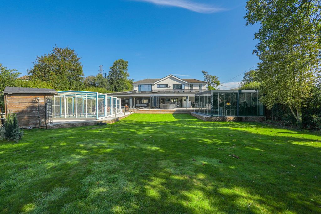 Property photo 2 of 33 Picture 2