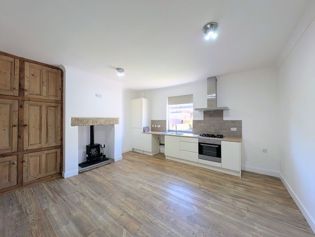 Property photo 2 of 19 Picture No. 05