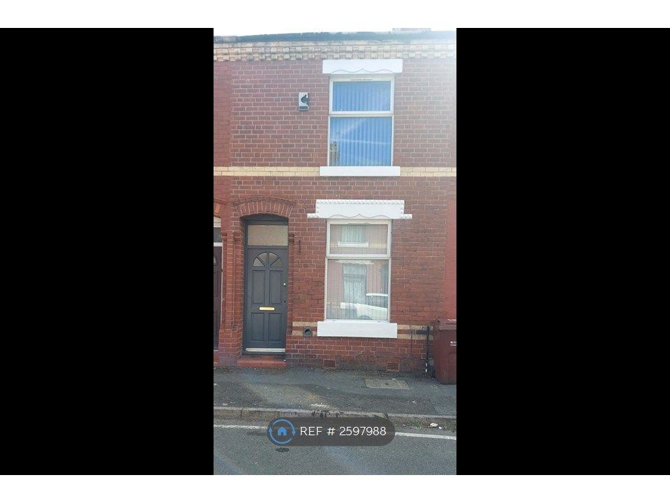 Property photo 2 of 13