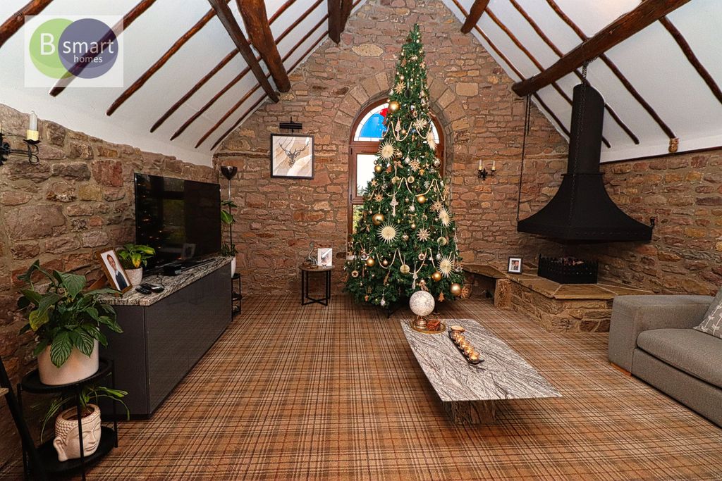 Property photo 2 of 28 Img_1262