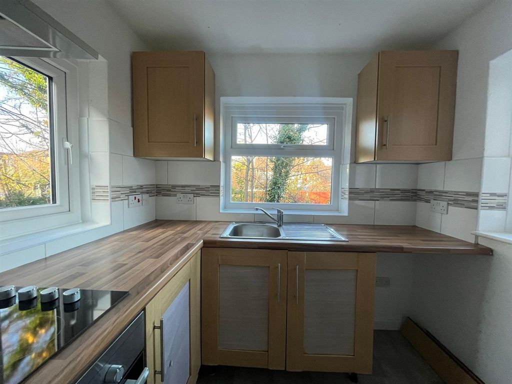 Property photo 2 of 8 Whatsapp Image 2022-12-05 At 15.35.24 (1).Jpg