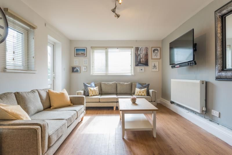 Property photo 1 of 17 Photo 0