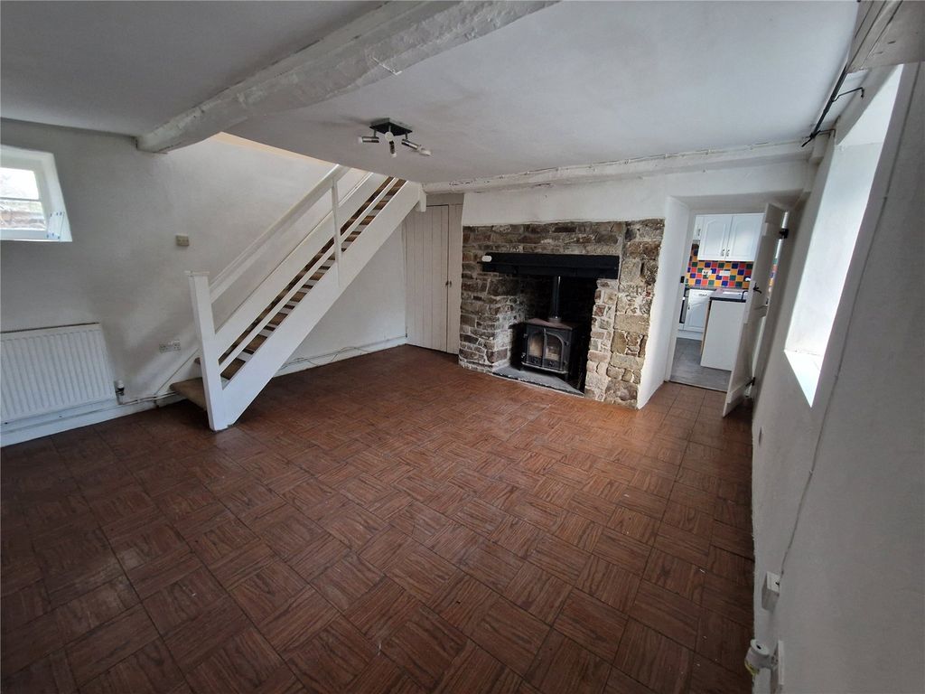 Property photo 3 of 10 Picture No. 04