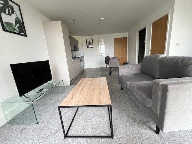 Property photo 3 of 7 Lounge