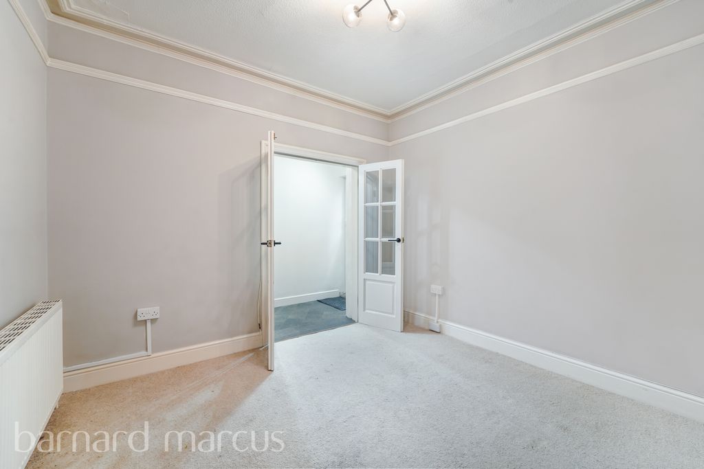 Property photo 1 of 3 Image