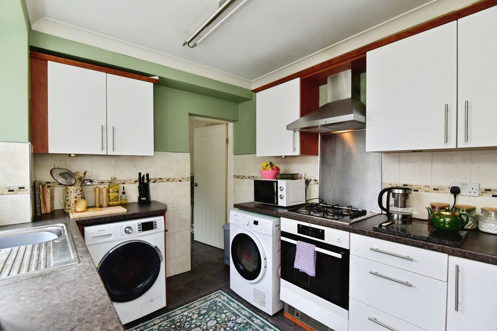 Property photo 3 of 17 Pbox-Img.Jpg