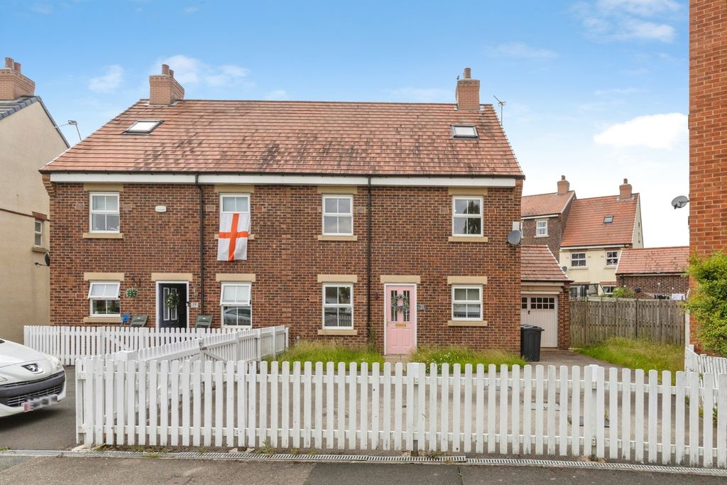 Property photo 1 of 19 Pbox-Img.Jpg
