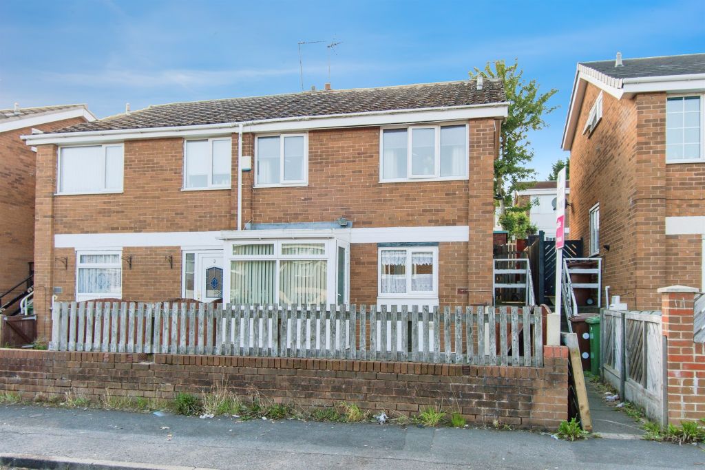 Property photo 1 of 17