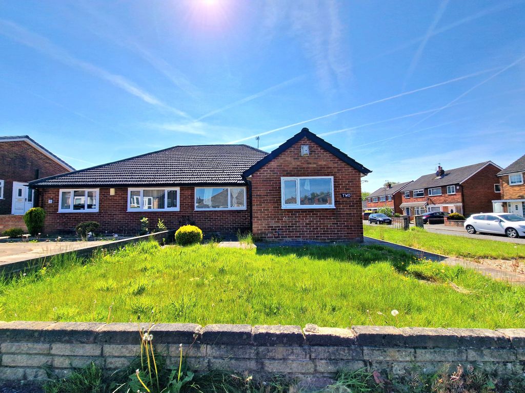 Property photo 2 of 12