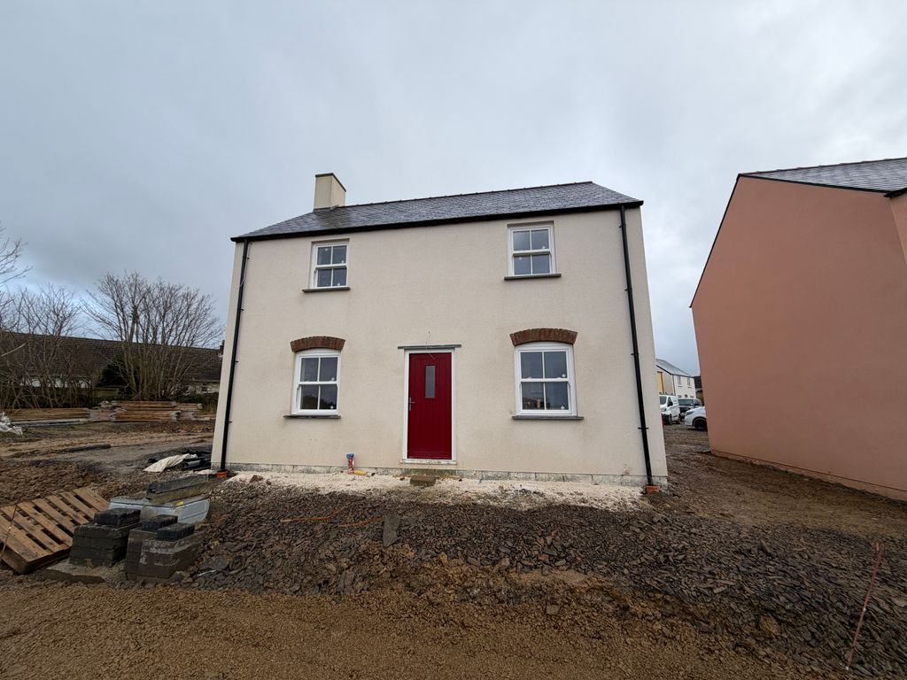 Property photo 2 of 3 Front