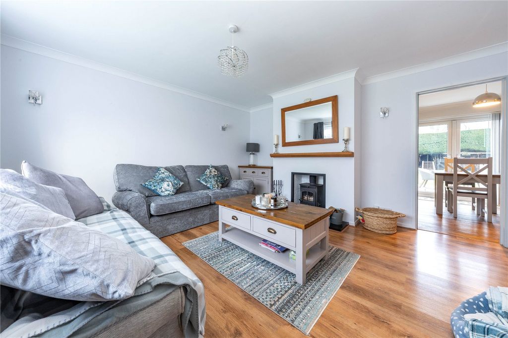 Property photo 3 of 19 Picture No. 09