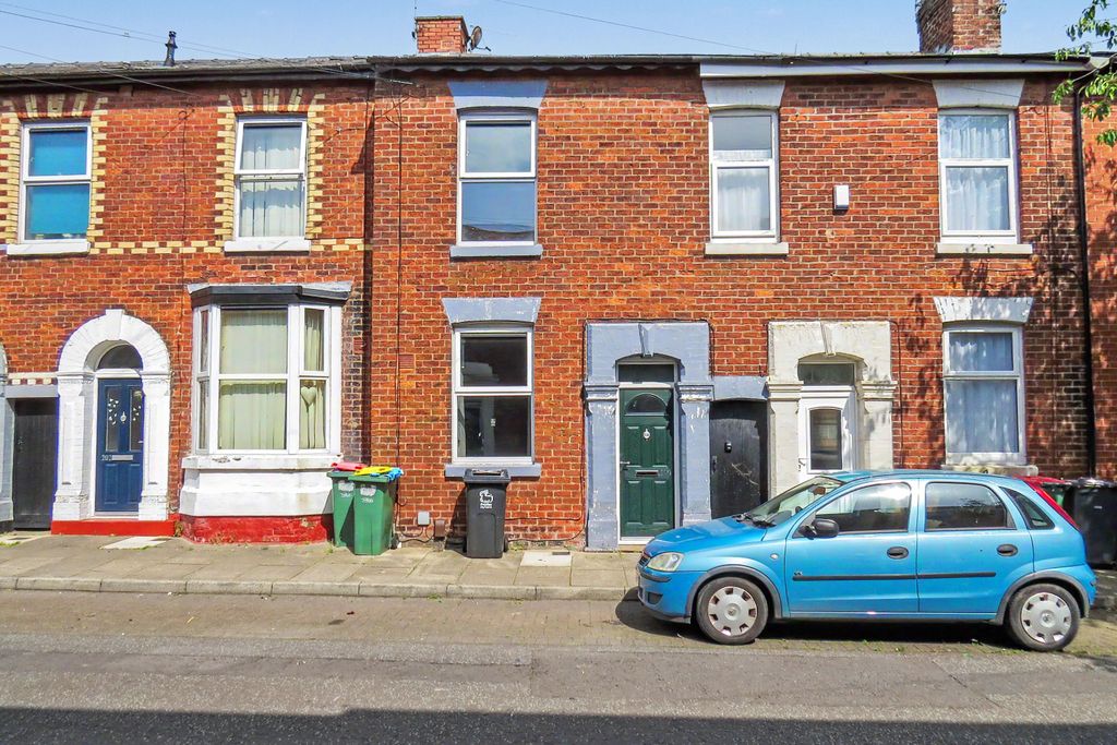 Property photo 1 of 14 200 Kent Street, Preston, Lancashire, Pr1 1Ph
