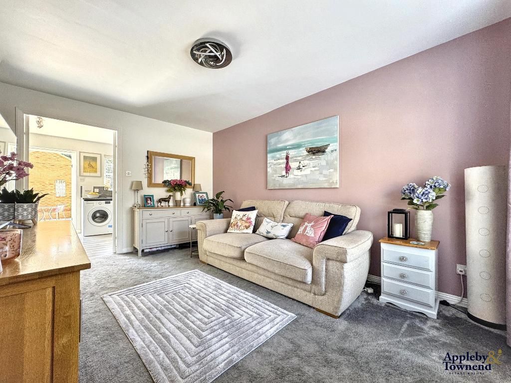 Property photo 2 of 19