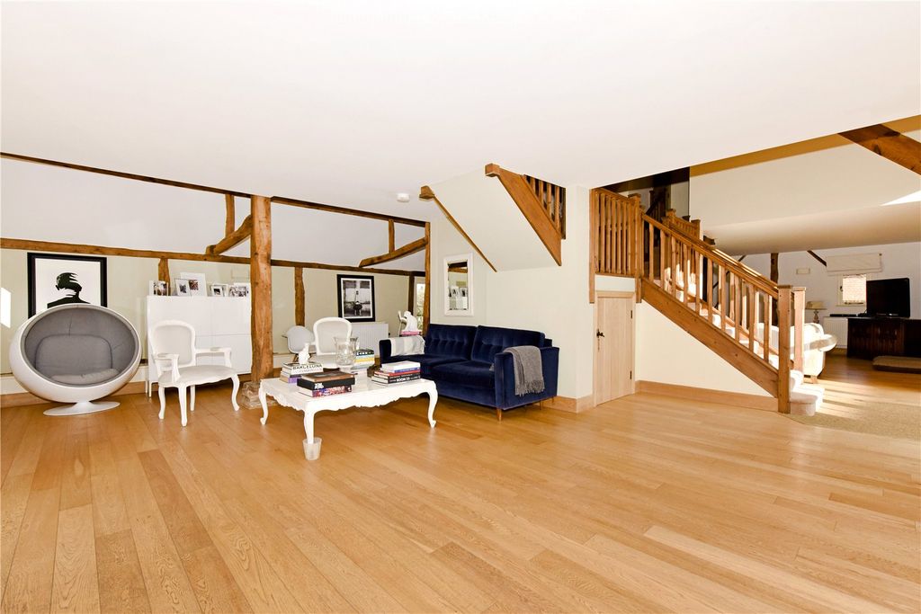 Property photo 2 of 10 Picture No. 04