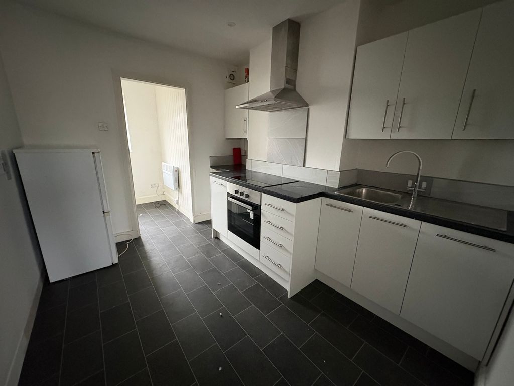 Property photo 3 of 7 Property