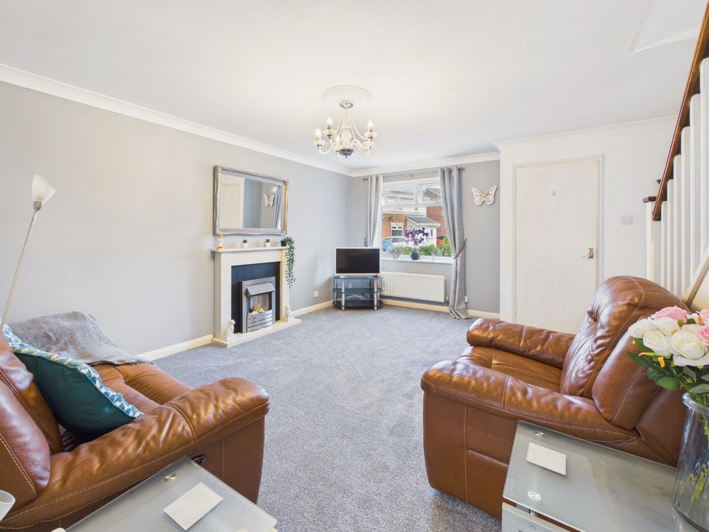 Property photo 2 of 17 4996793